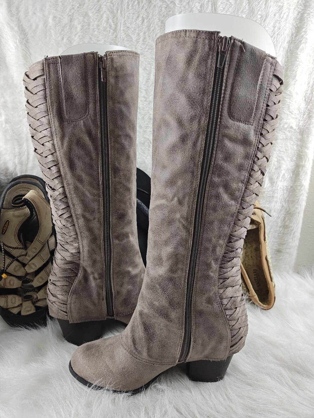 Fergalicious By Fergie Block Heel Knees high  Zip-side Suede Boots Women size 8M - Picture 5 of 11